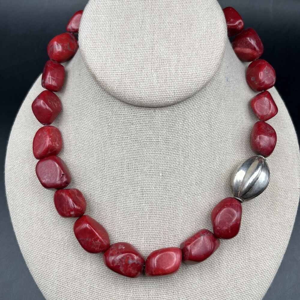 Chunky Red Gemstone Nugget Beaded Necklace Stone Bead Bold Silver Tone Accent